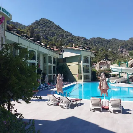 Palm Garden Lejlighedshotel 2*